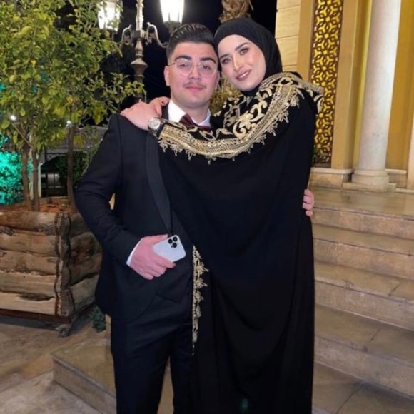 Meet your Posher, Ahmad - Picture 1 of 1